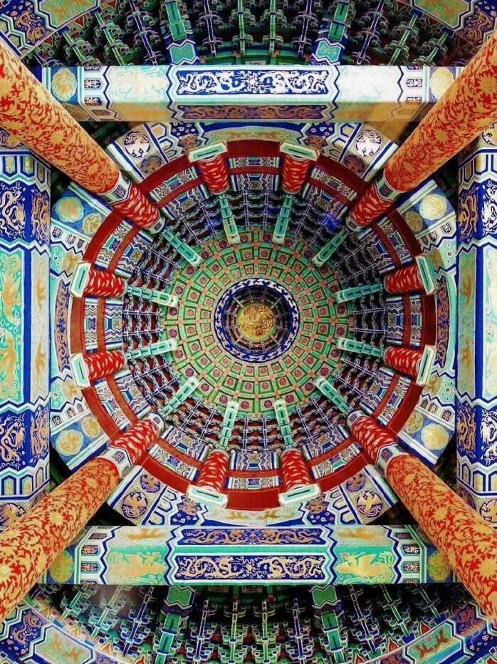 中国古建筑天花板，震慑人心的穹顶之美