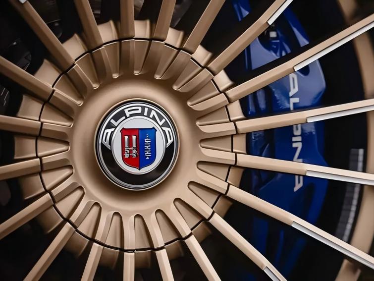 宝马集团发布ALPINA 全新专属标识！