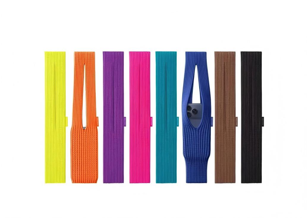 苹果给手机做连体衣，是怕天冷充不上电吗？